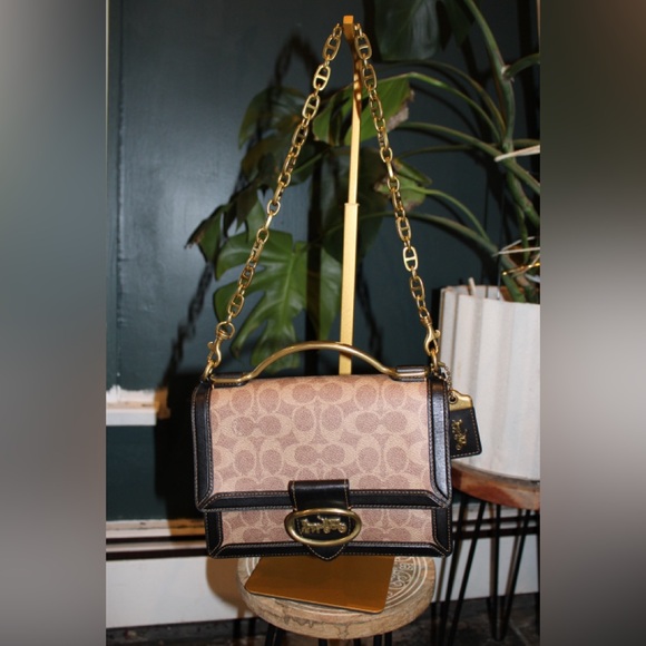 Coach Riley Top Handle 22 - Picture 2 of 10